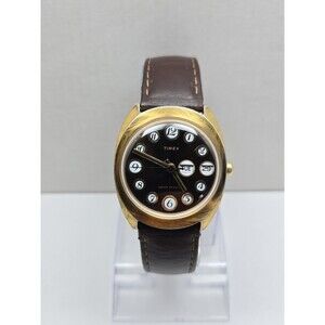 Vintage 1976 Timex Marlin Telephone Dial Day Date Hand Wind Gold Tone Mens Watch